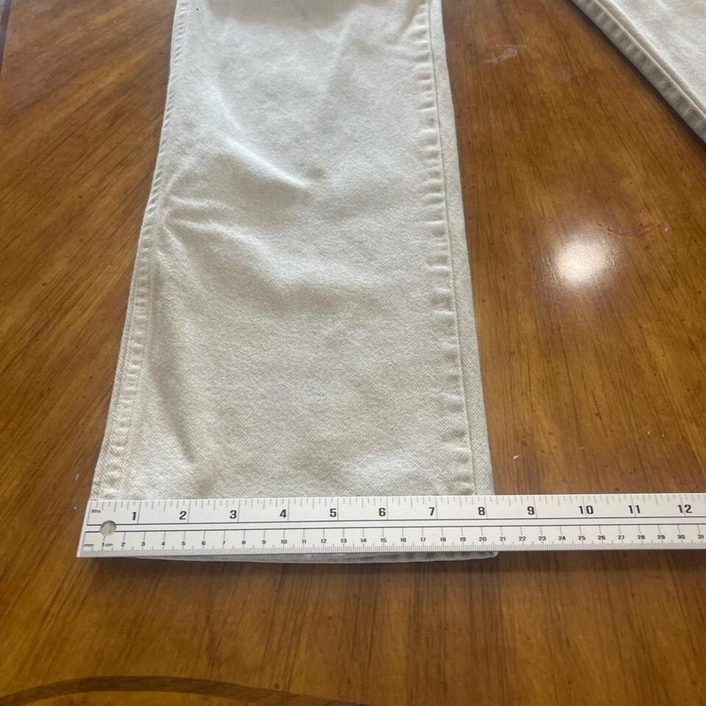 Wrangler Men's Slim Straight Jeans in Light Cream